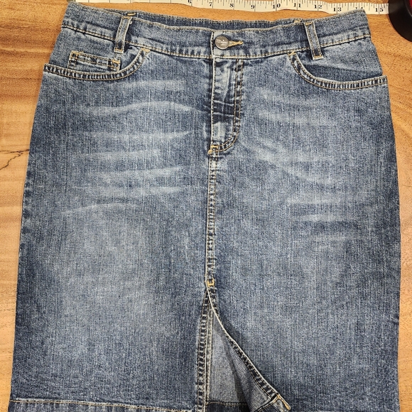 Vintage Skirt jeans Lacoste size 4 - Picture 2 of 6